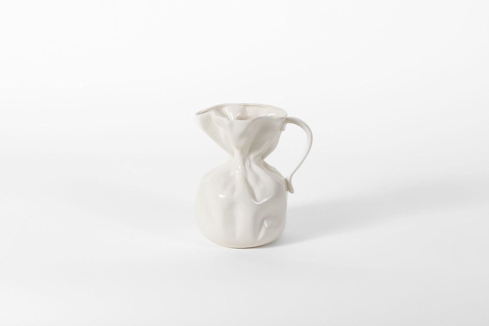 Byon Crumple Jug White
