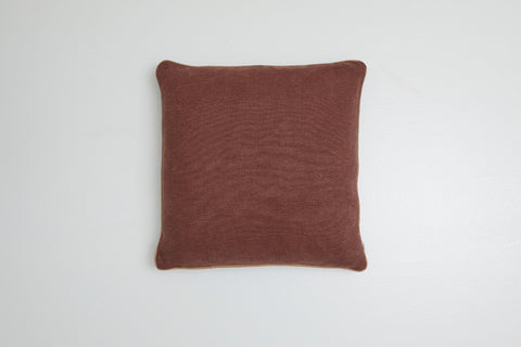 Duke Pipe Square Cushion Mahogany