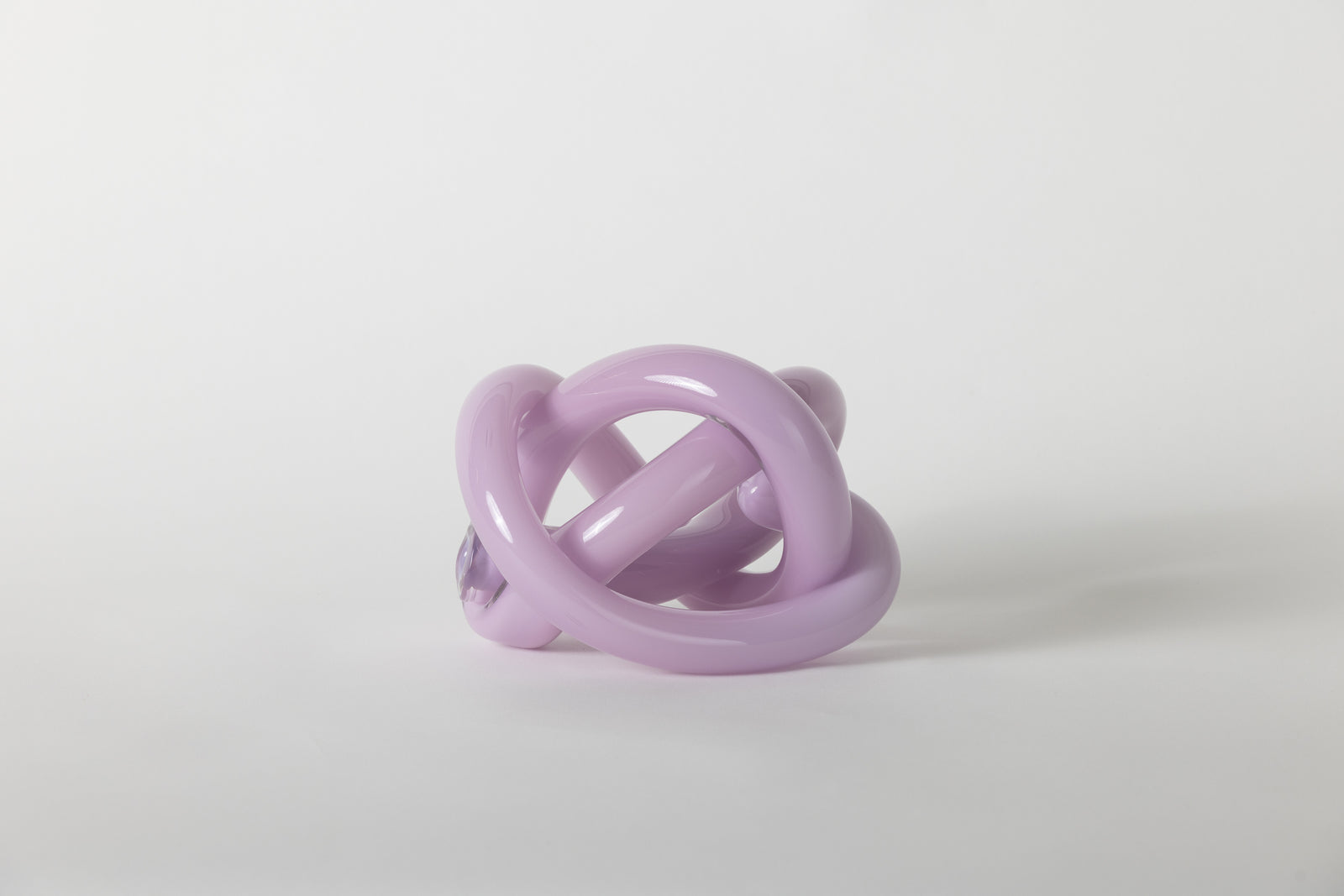 Wrap Knot Lilac Sculptural 18 x 18cm Lilac