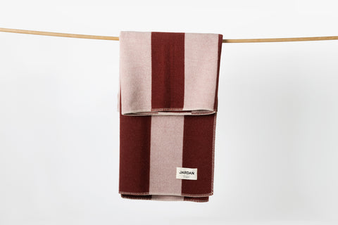 Macio Alpaca Throw Mulberry