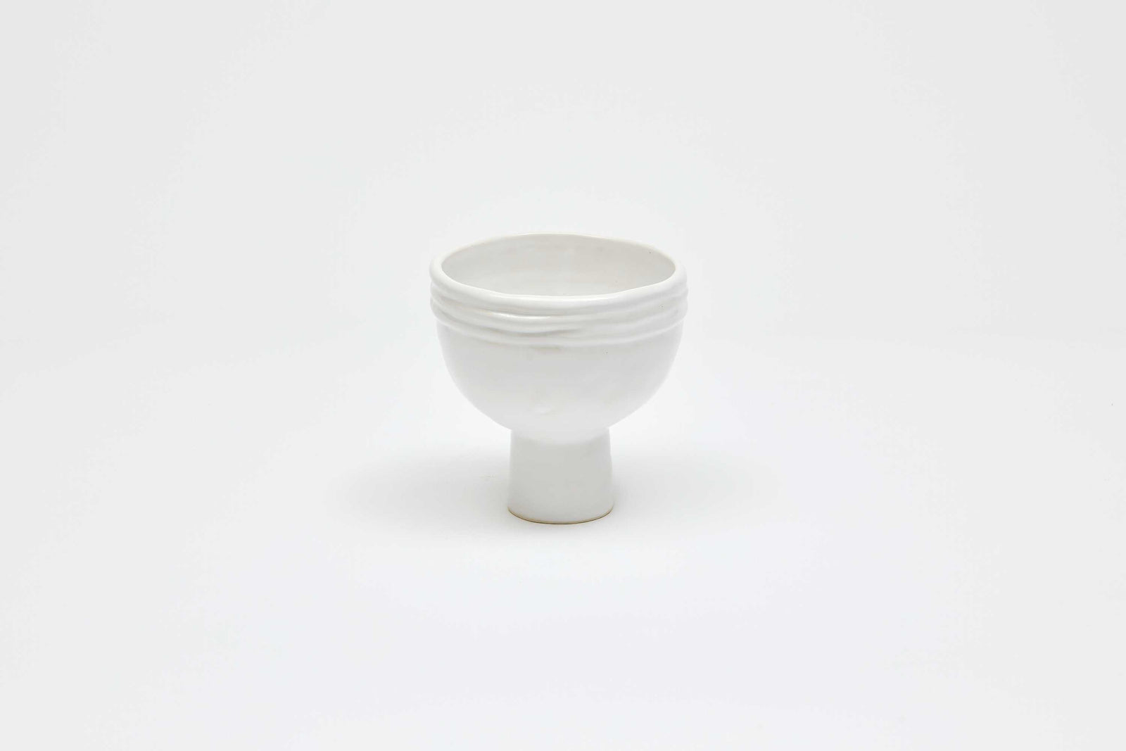 Piped Vessel Mini White Gloss