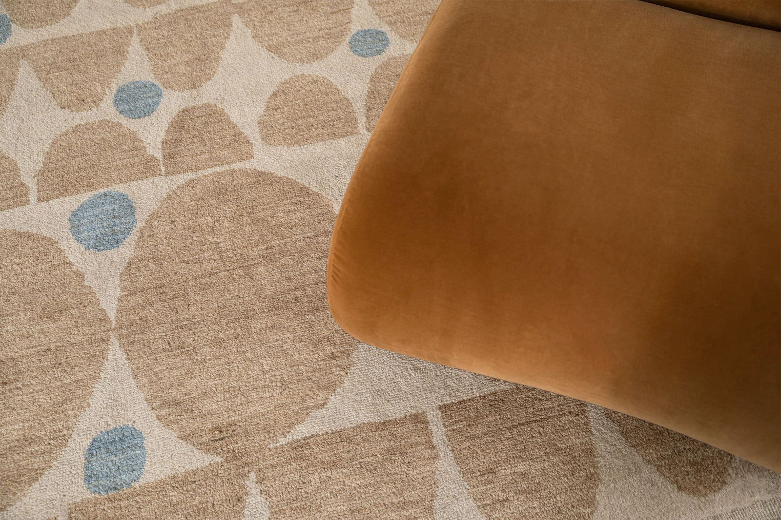 Shop Stevie Camel Rug at Jardan | Jardan AU